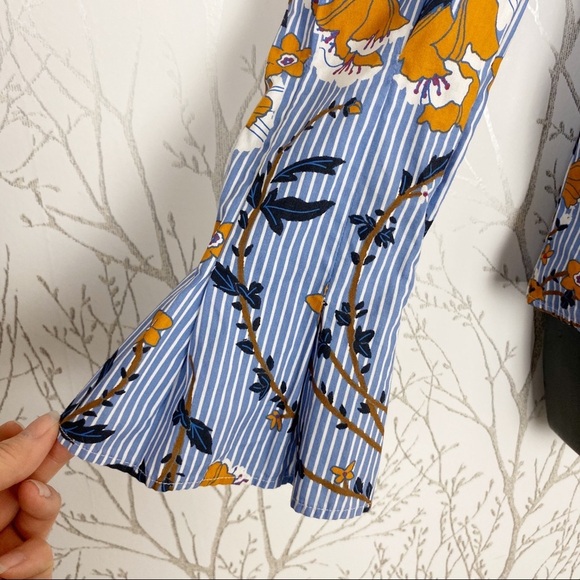 Who What Wear Pinstripe Pleated Ruffle Blouse M - Picture 6 of 12